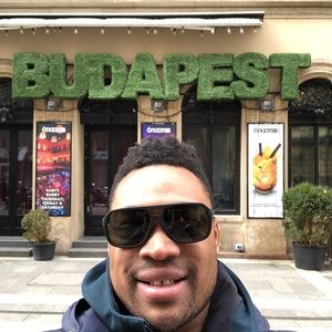 Meet your Posher, Horace